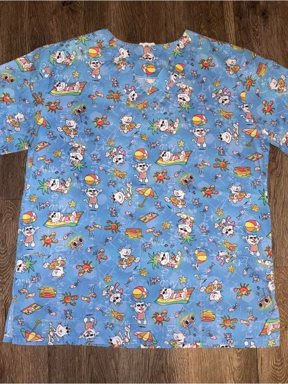 Vintage blue beach kitty cat print scrub top